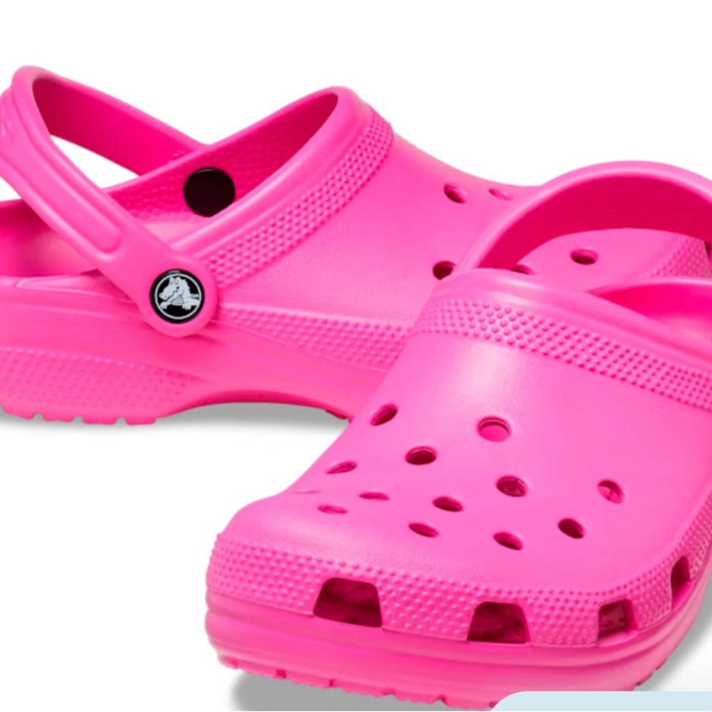 Fushia pink crocs women’s size 10